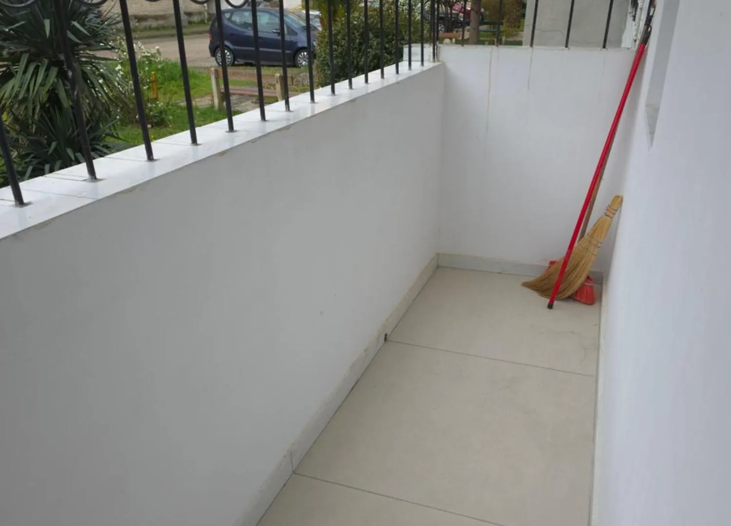 Peaceful Conteporary Apartment Berat