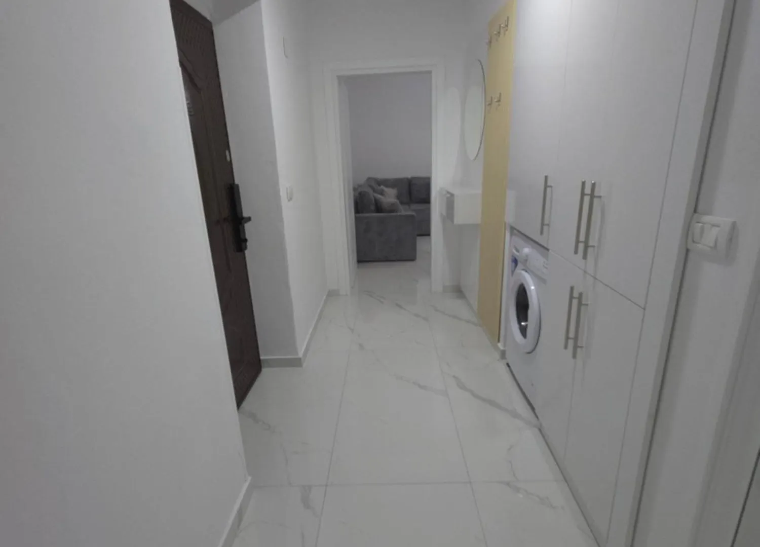 Peaceful Conteporary Apartment Berat